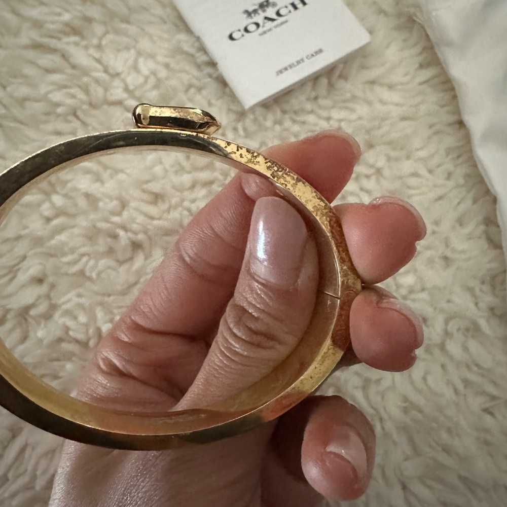 Coach Hinged Barcelet - image 3